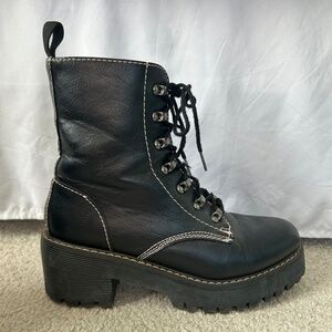 Madden Girl Hawke Black